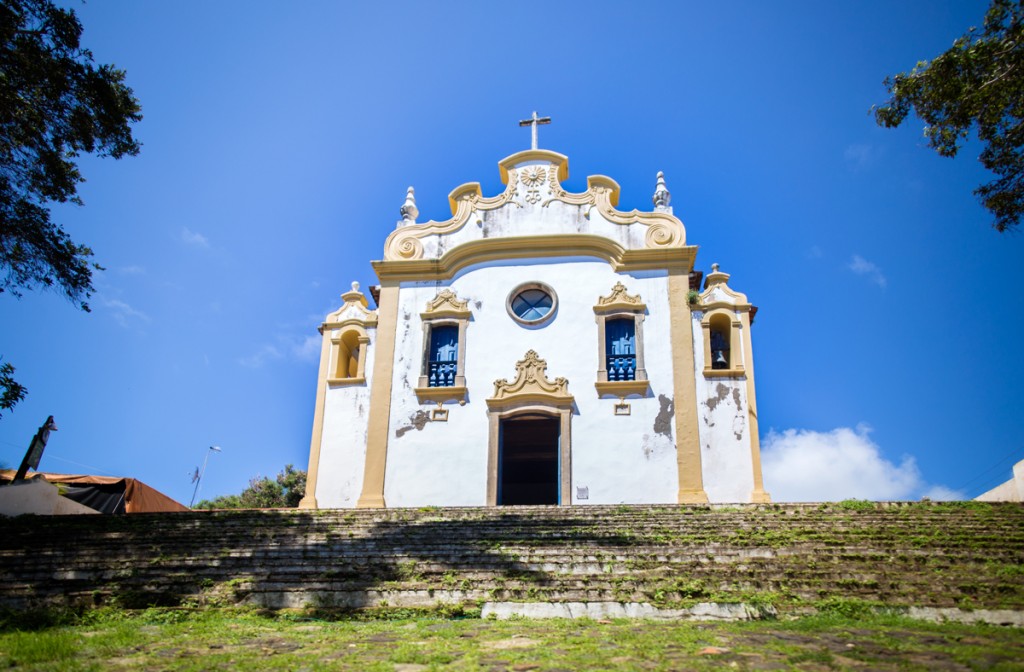Igreja Matriz de Noronha: testemunha da história da ilha. Foto: Luiz Pessoa/NE10