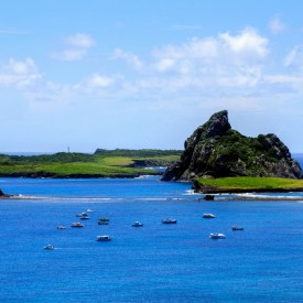 Da Ponta da Air France podem ser vistas as ilhas Rasa, Sela Gineta e do Meio 